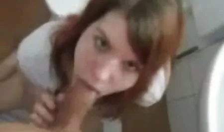 PropertSex فیلم کامل سکسی در اینستاگرام - مستاجر داغ نوجوان صاحبخانه محافظه کار را فریب می دهد