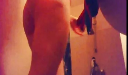 Old دانلود فیلم سکسی کامل خارجی Swinger ضربت خورد